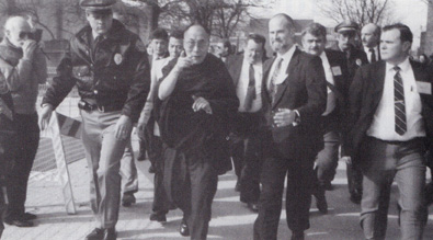 Stephen Hayes providing personal protection for His Holiness the Dalai Lama during visit to Findlay, Ohio, 1991. (Courtesy Stephen Hayes)