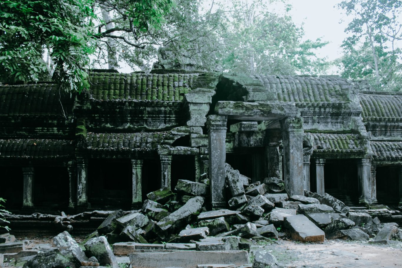 ruins, symbolizing emptiness