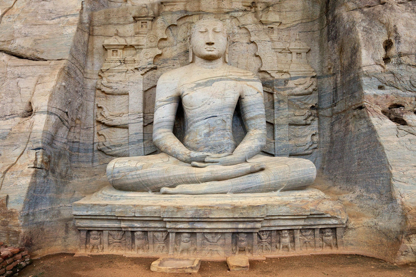 buddha in theravada
