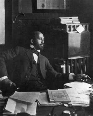 Jean Toomer's exposure to Gurdjieff led him to proclaim the coming of a new, raceless "blue man." National Portrait Gallery.