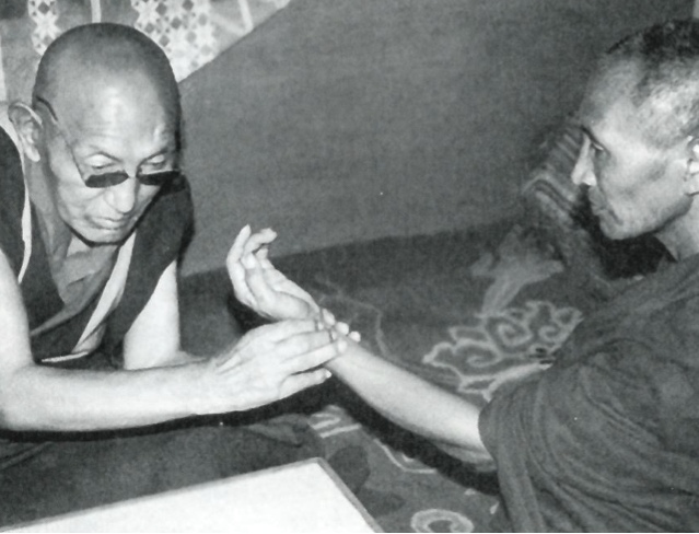 David Crow; Courtesy Tarcher/Putnam. Dr. Chopel, Tibetan doctor and lama, checks a patient's pulse. Traditional Tibetan medicine is finding more adherents among those seeking alternatives to conventional Western treatments. 