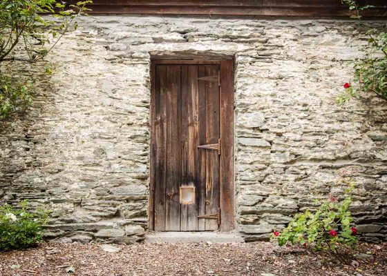 a wooden door for a story on Zen thresholds