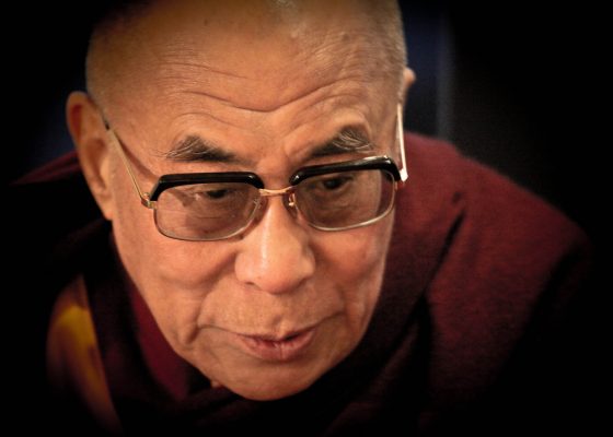 photo of the dalai lama, noriyuki ueda interviews the dalai lama