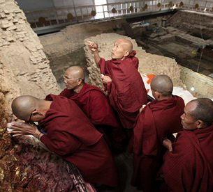 Recent discovery of “earliest Buddhist shrine” a sham?