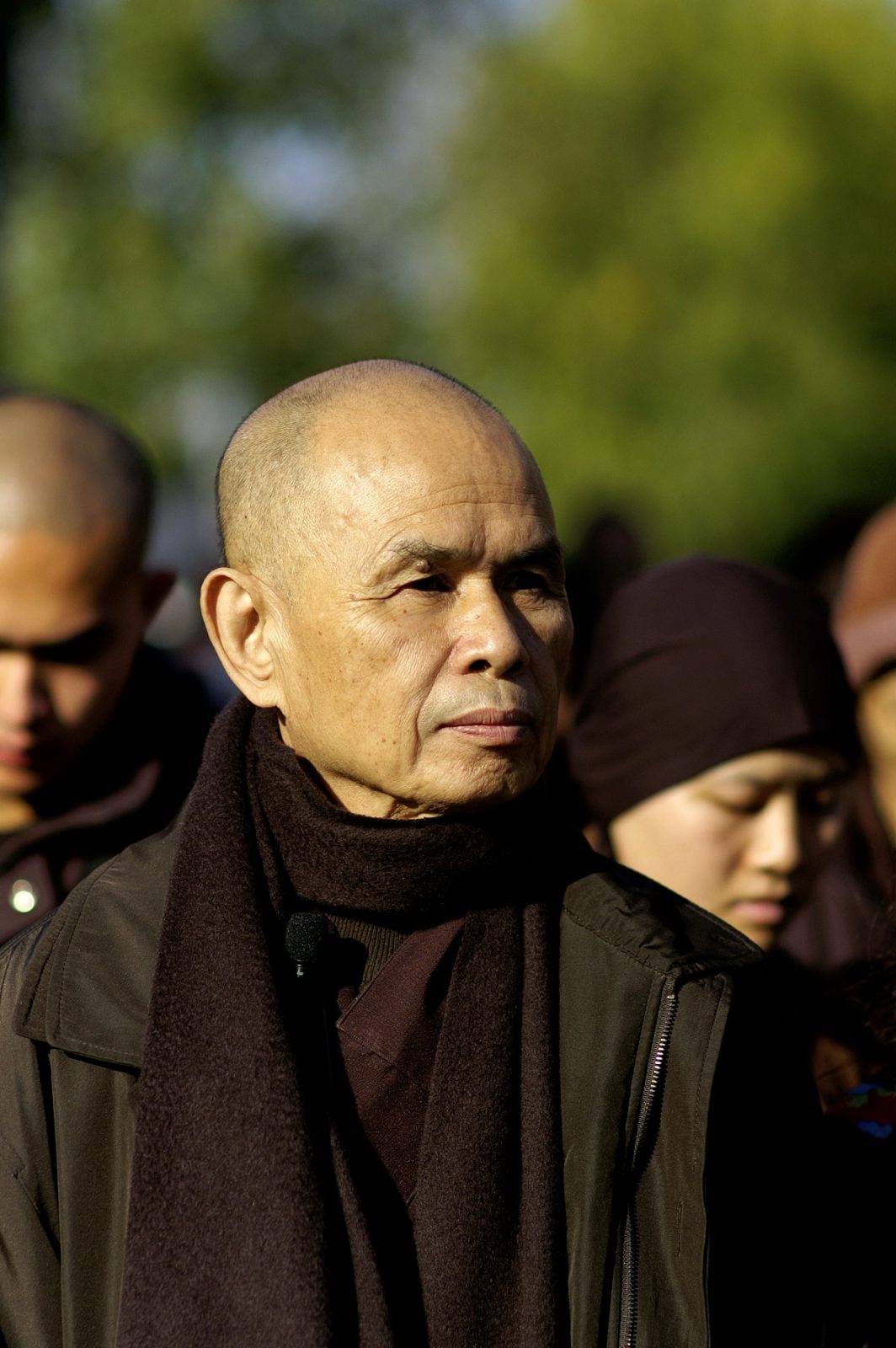 photo of thich nhat hanh