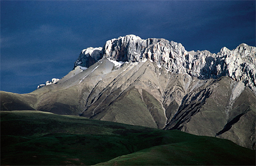 Dilgo Khyentse Rinpoche’s retreat cave at the foot of Mount Bhala in eastern Tibet