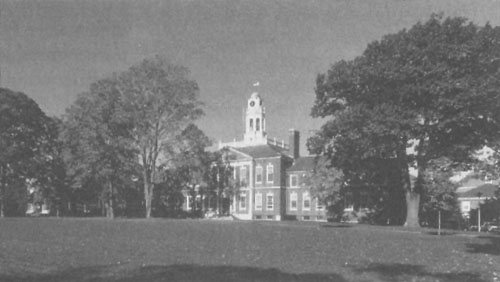 Exeter's main building. Courtesy Phillips Exeter Academy.