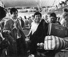 Tibetans arriving at JFK airport. Courtesy of Nancy Jo Johnson. 