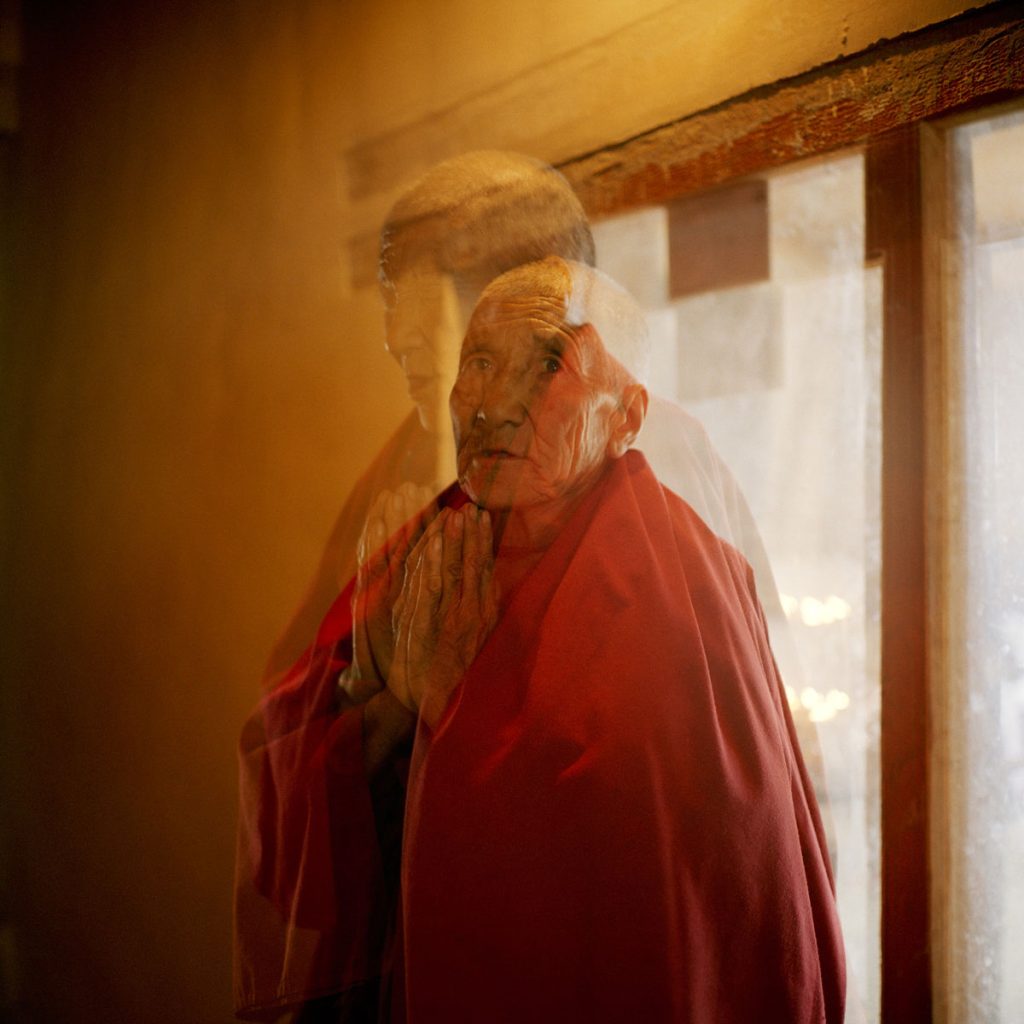 PHOTOS: Tibetan Buddhist Nuns in the Himalayas