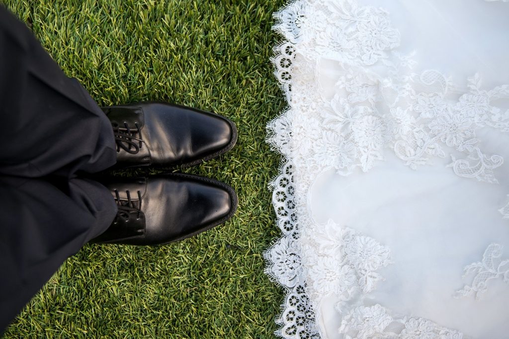 10 Steps to a Mindful Wedding