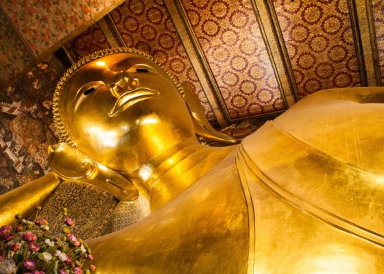 Reclining Buddha statute, Wat Pho, Thailand, buddhism race