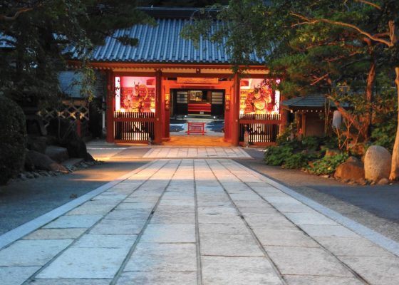 Japanese temple, daniel kimura