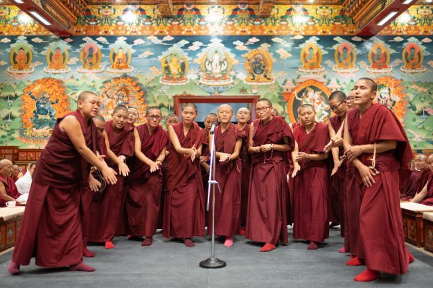 female tibetan buddhist leaders