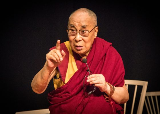 dalai lama feudal