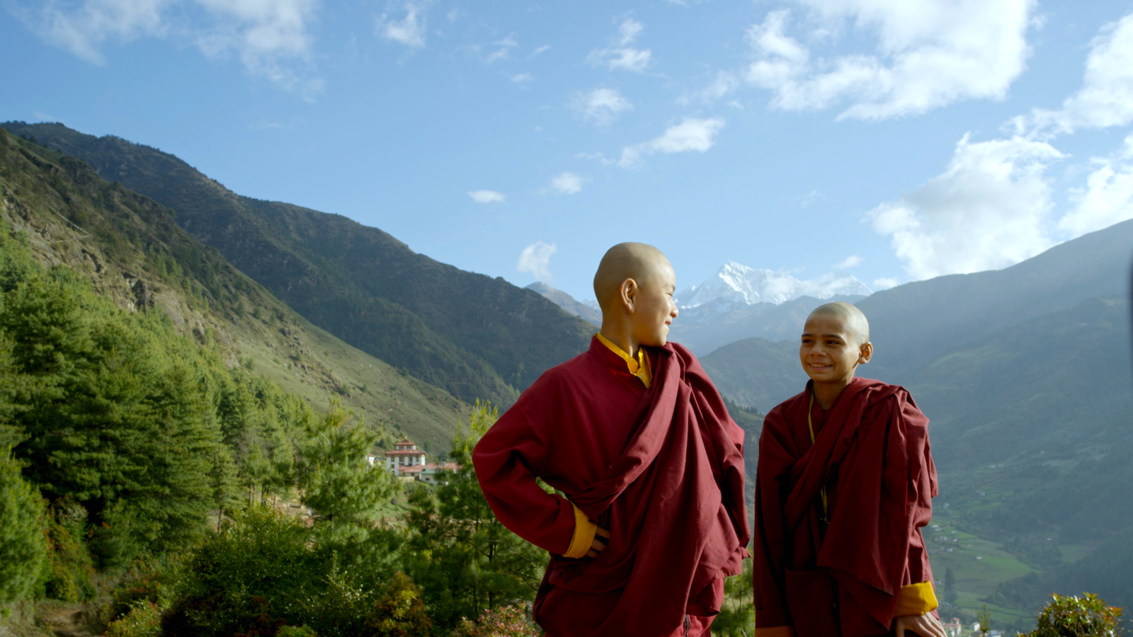 image from supermonk film two boys in tibetan buddhist monk robes