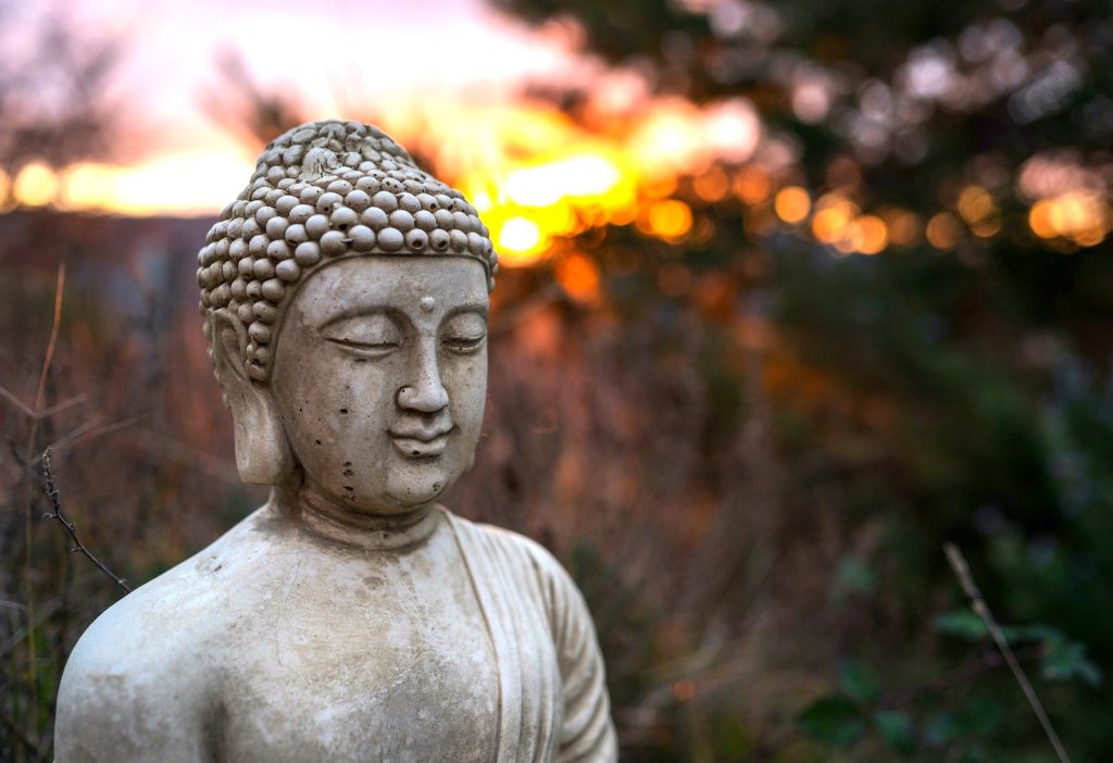 How the Buddha Deals with Difficult Thoughts