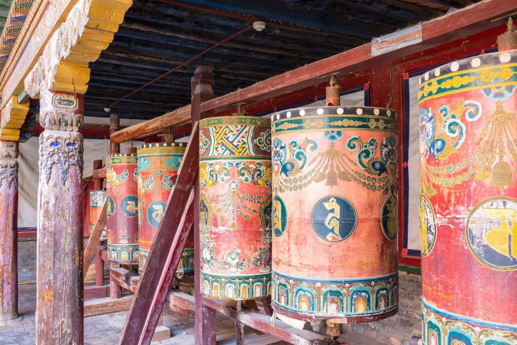 Chinese Government Instructs Tibetan Monastics to Learn Chinese Language