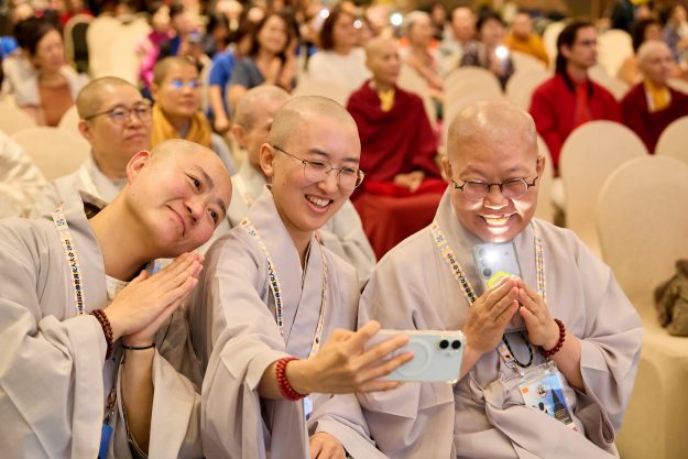 buddhist women conference
