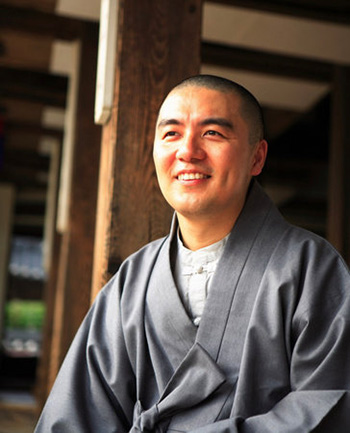 Visting Teacher: Haemin Sunim