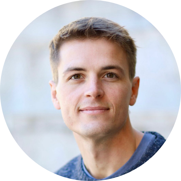 Lars Sandved Smith headshot