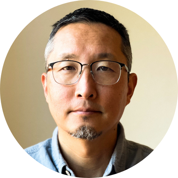 Yong Oh headshot